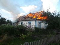 Володимирецький район: від повного знищення вогнем вогнеборцями врятовано житловий будинок 