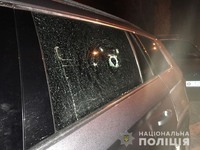 Київщина: поліція розшукує хуліганів, які обстріляли автомобіль мера Березані