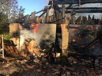 Мукачівські вогнеборці ліквідували пожежу в надвірній споруді