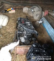 На Рівненщині поліцейські викрили міні-цех з переробки бурштину