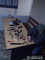 В Київській області поліція затримала чоловіка, який перебував у розшуку