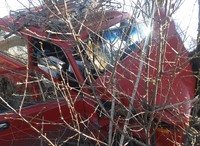смт Олександрівка: рятувальники вилучили тіло загиблого із автомобіля