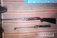 В Ріпках у місцевого кулібіна поліція вилучила арсенал зброї