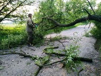 Рятувальники ліквідували наслідки негоди в Романівському районі