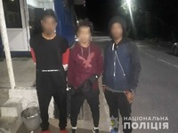 Поліцейські Закарпаття затримали трьох нелегальних мігрантів