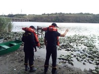 Кіровоградська область: рятувальники дістали з річки тіло загиблого чоловіка