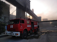 У Миколаївському районі вогнеборці ліквідовують пожежу на ПРАТ Дікергофф Цемент Україна