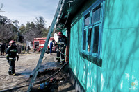Борщівський район: під час пожежі жінка врятувала з палаючої будівлі 3-х малолітніх дітей