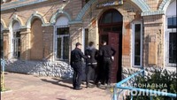В Ананьєві поліцейські затримали двох зловмисників за підозрою у  розбійному нападі на місцевого мешканця