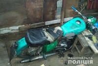 У Запорізькій області поліцейські затримали підозрюваних у викраденні мотоциклу та майна з будинку