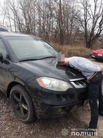 Операція «Перехоплення»: поліція Київщини затримала зловмисника, який жорстоко побив жінку-водія і викрав її авто