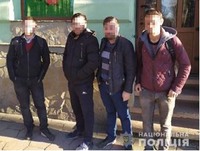 У центрі Львова правоохоронці затримали чотирьох іноземців-нелегалів