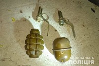 Арсенал вибухових пристроїв  вилучили правоохоронці в жителя Чортківського району