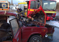 Кременчуцький район: рятувальники деблокували постраждалого з понівеченого внаслідок ДТП автомобіля