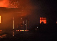 Кілійський район: рятувальники ліквідували загоряння складського приміщення, врятовані від знищення вогнем комбайн і трактор