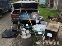 У викритого в крадіжці мешканця Сновського району поліція вилучила зброю та наркотики