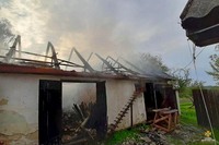 Шумський район: ліквідовано пожежу господарської будівлі