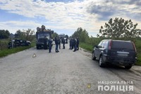 У Ізяславському районі поліцейські встановлюють обставини ДТП за участю трьох автомобілів