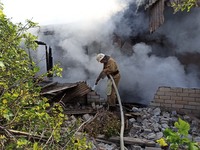 У Білозерському районі ліквідовано пожежу у покинутій споруді