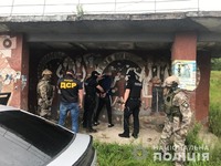 Поліцейські Закарпаття за вимагання від  підприємців платити щомісячну «данину» затримали жителів Тячівщини