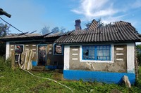 Кіцманський район: під час пожежі вогнеборці врятували від знищення будівлю