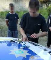 Поліцейські виявили наркотичні речовини у мешканця  Харківщини