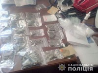 На Кіровоградщині поліцейські знищили кілька наркоплантацій та вилучили з обігу наркотичні засоби