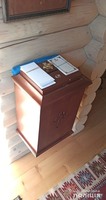 На Львівщині поліцейські викрили зловмисника, який обікрав скриньку для  пожертв у капличці