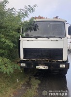 На Іршавщині поліцейські затримали автомобіль з нелегальними лісоматеріалами