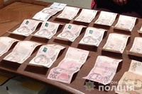 Борщівські поліцейські оперативно розкрили злочин та повернули потерпілій викрадені гроші