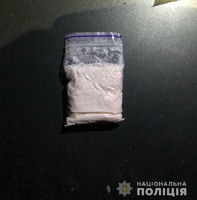 Волинські поліцейські виявили двох зловмисників з наркотичними речовинами
