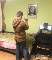 На Львівщині поліцейські викрили зловмисника, причетного до численних випадків шахрайства з продажем товарів у соцмережах