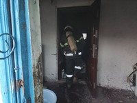 Петропавлівський район: внаслідок пожежі в будинку постраждали дві особи