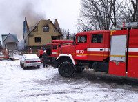 Шишацький район: рятувальники ліквідували пожежу в автомобілі та житловому будинку