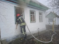 Олександрівський район: рятувальники спільно з місцевою пожежною командою приборкали займання приватного будинку