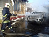 Попільнянський район: вогнеборців врятували будинок, на який перекинувся вогонь з палаючого автомобіля