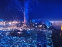 Овруцький район: рятувальники деблокували трьох загиблих з пошкодженої внаслідок ДТП автівки