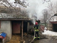 Чернівецький район: під час пожежі травмовано людину