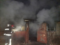 Хорошівський район: рятувальники ліквідували пожежу в приватній оселі, що була захаращена сміттям