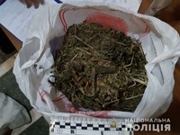 Охтирські поліцейські викрили юнака у незаконному збуті наркотиків