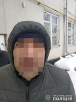 Поліцейські викрили та повідомили про підозру іноземцю у крадіжці 70 тисяч гривень із авто на Рівненщині