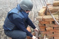 Дергачівський район: піротехніки ДСНС знешкодили застарілий артснаряд, виявлений на приватному подвір’ї