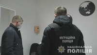 На Рівненщині поліцейські викрили власницю турагенції на підробці довідок на COVID