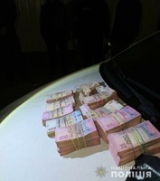 Поліцейські затримали неодноразово судимого шахрая, який привласнив майже 1,5 млн грн  підприємця