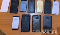 Поліцейські Виноградова затримали зловмисника, який обікрав магазин мобільних телефонів