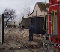 Олешківські рятувальники ліквідували пожежу в будинку
