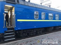 Поліція Харківщини оперативно затримали двох зловмисників, які вчинили стрілянину в пасажирському потязі