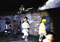 Генічеські рятувальники ліквідували пожежу господарчої споруди