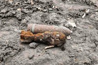 Чернігівська область: піротехніки ДСНС знищили артилерійський снаряд та три мінометні міни часів Другої світової війни