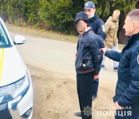 Прикарпатські поліцейські  розкрили вбивство чоловіка та затримали підозрюваного
